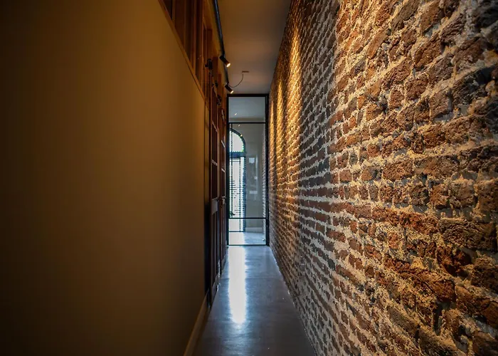 Het Maashuys Апартаменты *