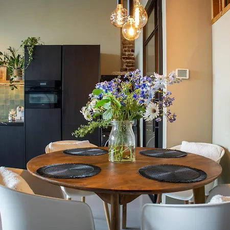 דירה Het Maashuys