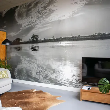 شقة Het Maashuys *